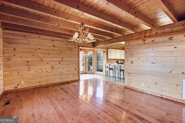 221 Laurel Circle, Dahlonega, GA 30533