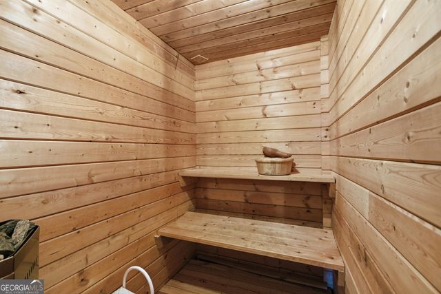 221 Laurel Circle, Dahlonega, GA 30533