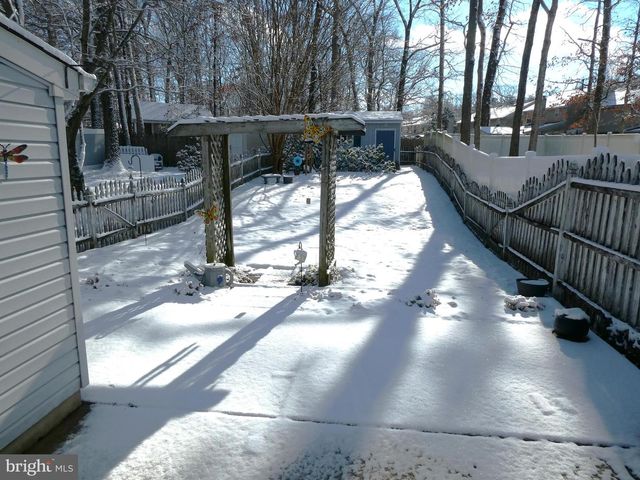 121 CROSLEY DR, Atco, NJ 08004