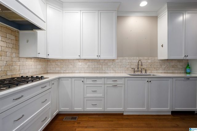 58 CROSS CREEK DRIVE E, Mountain Brook, AL 35213