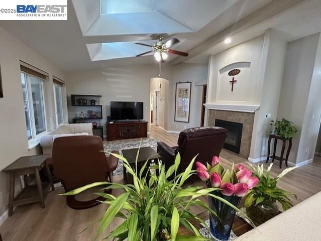 1200 W Winton 71, Hayward, CA 94545