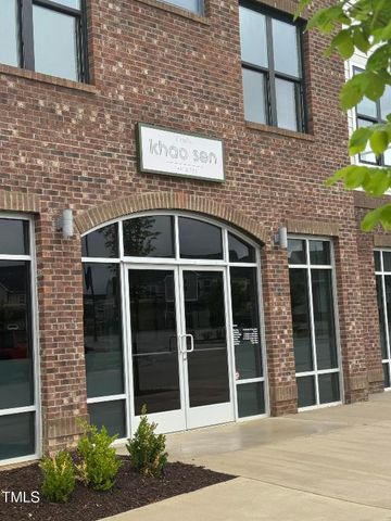 2318 Gathering Square Court, Fuquay Varina, NC 27526