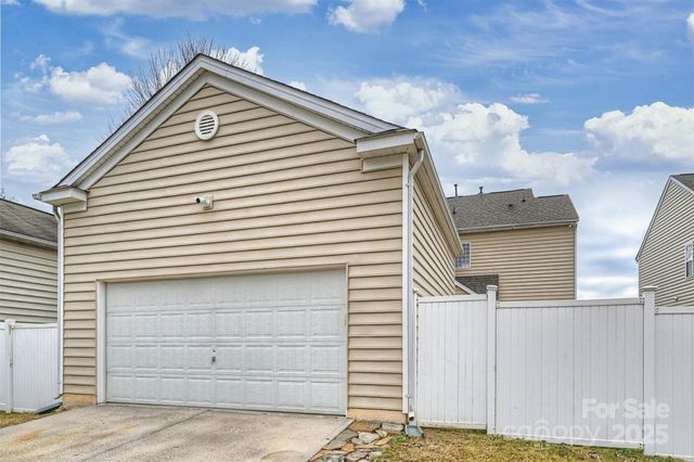 10513 Serape Road, Charlotte, NC 28277