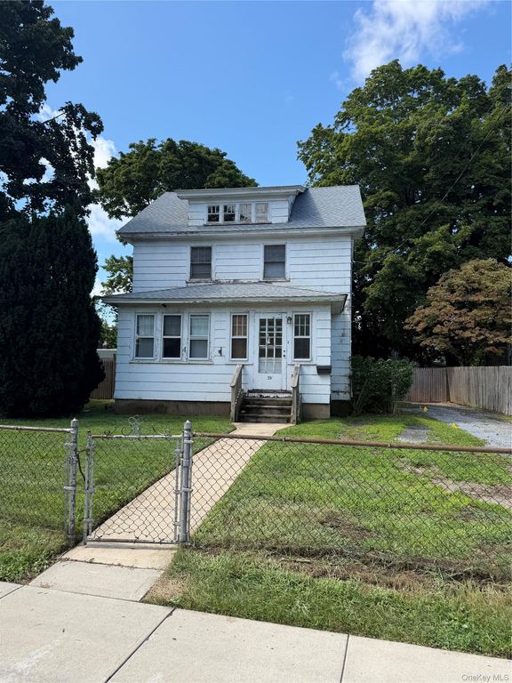 39 Broadway, Greenlawn, NY 11740 — photo 3