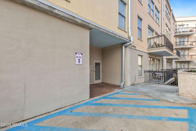 201 Settlers Trace Boulevard Apt 1405, Lafayette, LA 70508