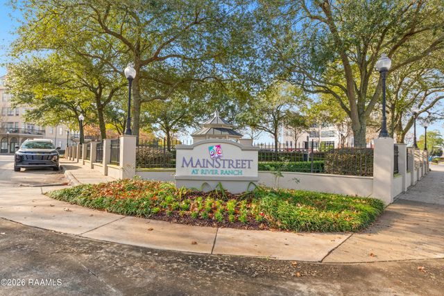 201 Settlers Trace Boulevard Apt 1405, Lafayette, LA 70508