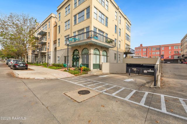 201 Settlers Trace Boulevard Apt 1405, Lafayette, LA 70508