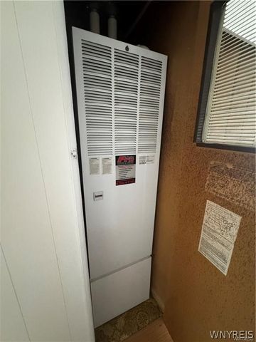 288 Fox Hunt Drive, Lockport Town, NY 14094