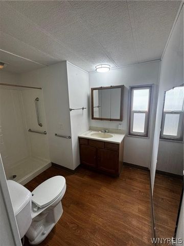 288 Fox Hunt Drive, Lockport Town, NY 14094