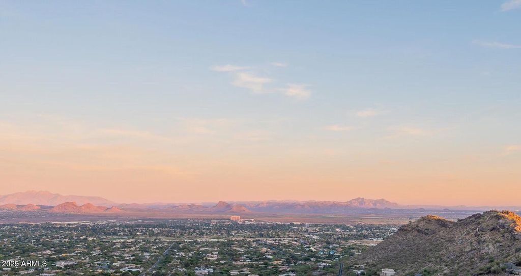 5680 E CHENEY Drive 13, Paradise Valley, AZ 85253