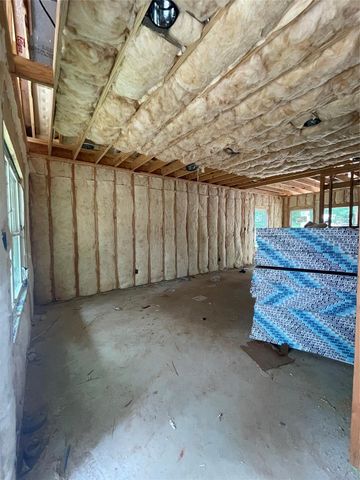15858 Aspen Drive, Montgomery, TX 77356