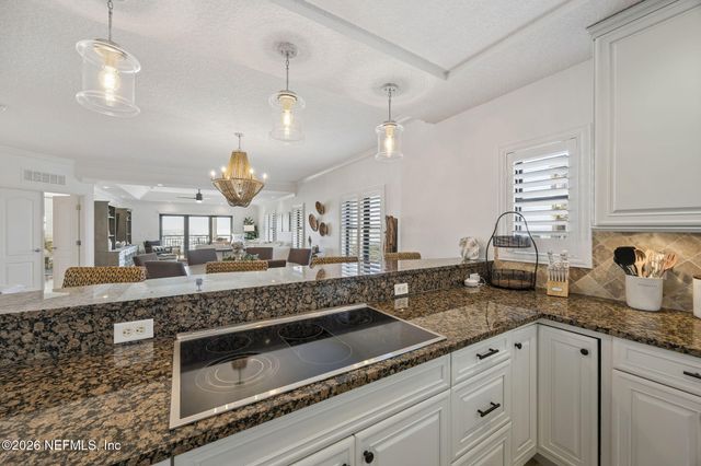 349 1ST Street S 301, Jacksonville Beach, FL 32250