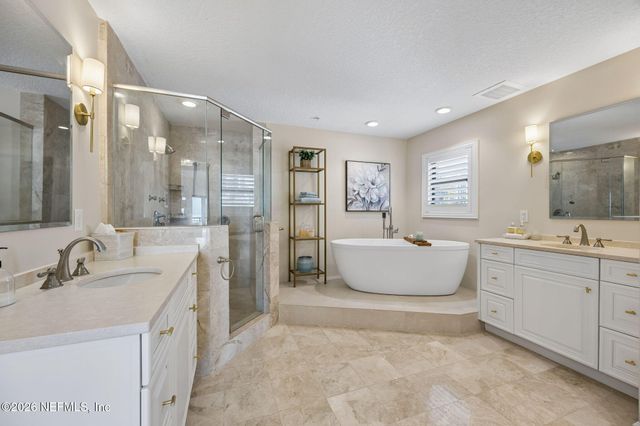 349 1ST Street S 301, Jacksonville Beach, FL 32250