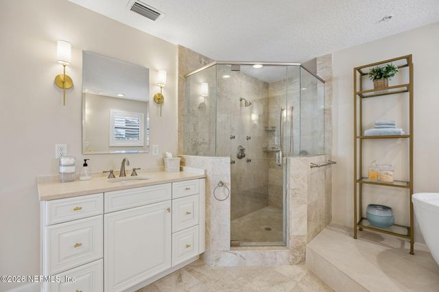 349 1ST Street S 301, Jacksonville Beach, FL 32250