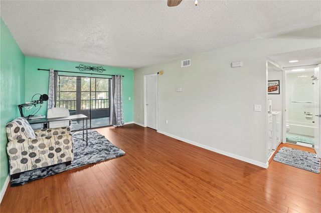 12900 VONN ROAD E204, Largo, FL 33774