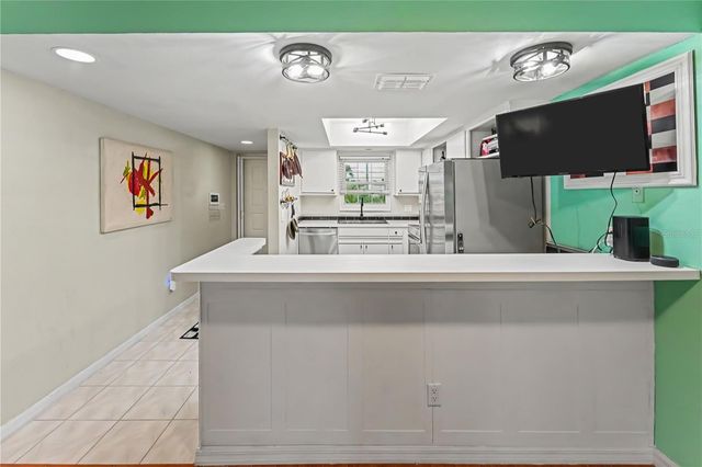 12900 VONN ROAD E204, Largo, FL 33774