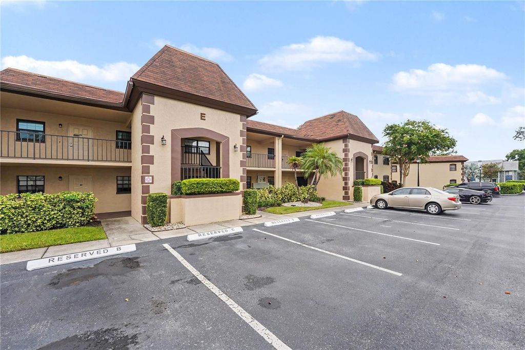 12900 VONN ROAD E204, Largo, FL 33774