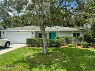 19 Banner Lane, Palm Coast, FL 32137