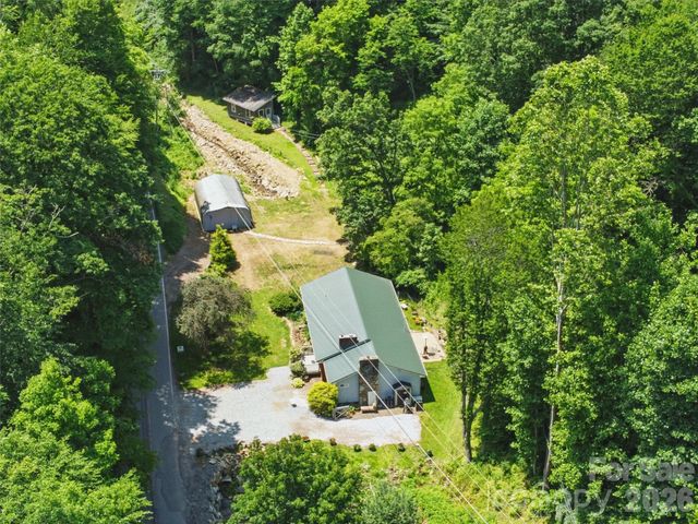 3829 Coxes Creek Road, Burnsville, NC 28714