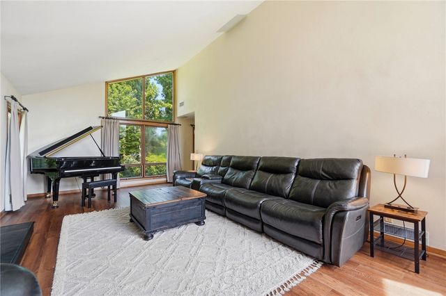 2798 Parakeet Lane, Beavercreek, OH 45434