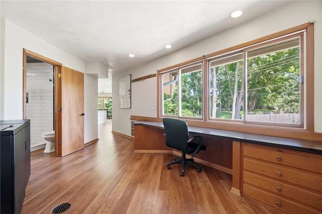 2798 Parakeet Lane, Beavercreek, OH 45434