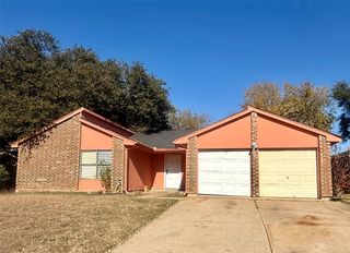 2409 Springridge Drive, Arlington, TX 76014