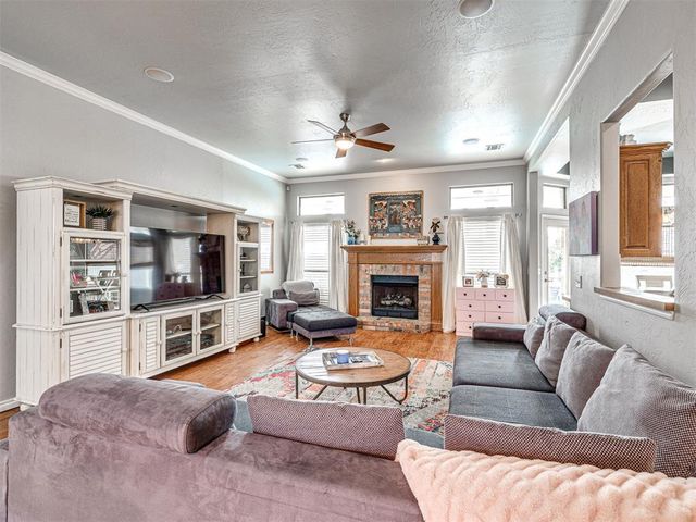 3204 Maple Lane, Moore, OK 73170