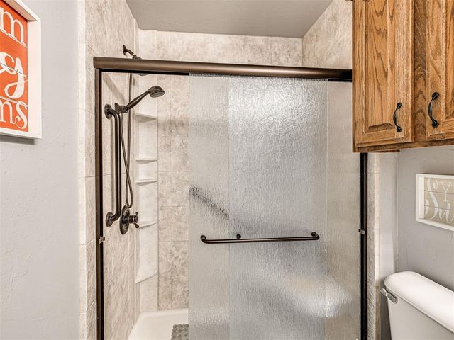 3204 Maple Lane, Moore, OK 73170