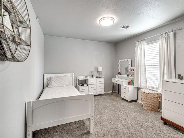 3204 Maple Lane, Moore, OK 73170