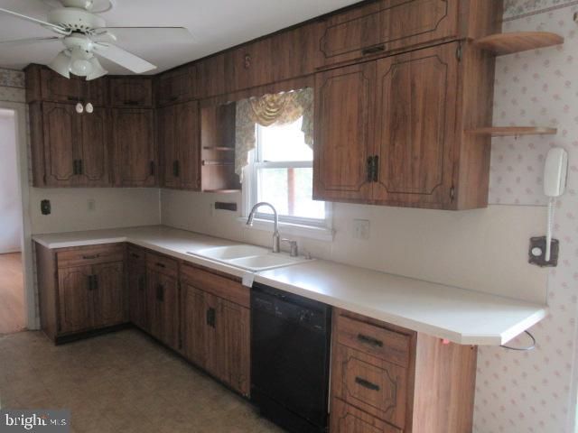29 CENTRAL BLVD, Camp Hill, PA 17011
