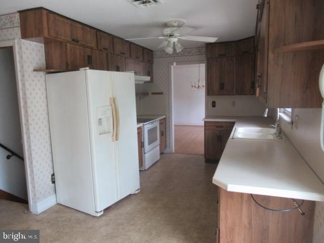 29 CENTRAL BLVD, Camp Hill, PA 17011