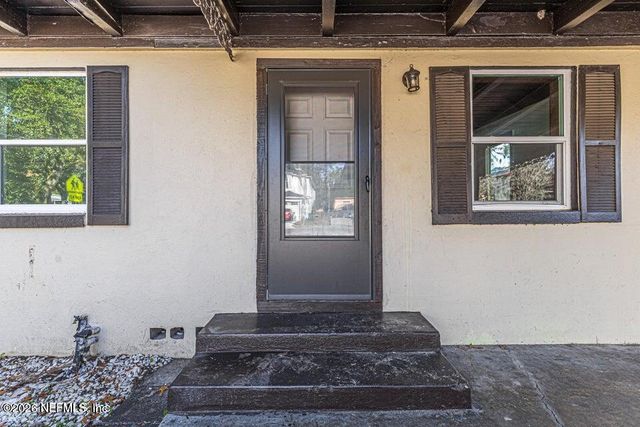 8306 GALVESTON Avenue, Jacksonville, FL 32211