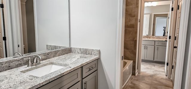 4728 MAGNOLIA PARK CIR W, Collierville, TN 38017