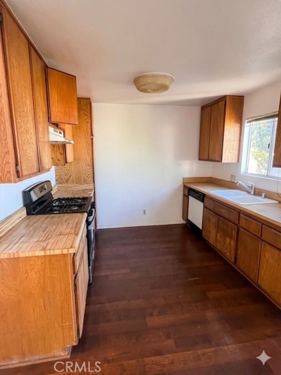 10139 Hillhaven, Tujunga (los Angeles), CA 91042