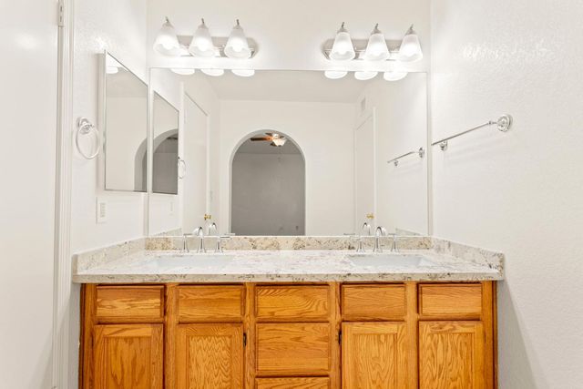 7309 W Canterbury Drive, Peoria, AZ 85345