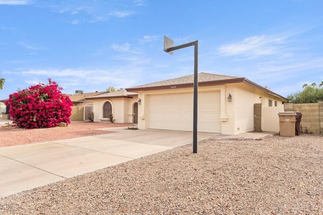 7309 W Canterbury Drive, Peoria, AZ 85345