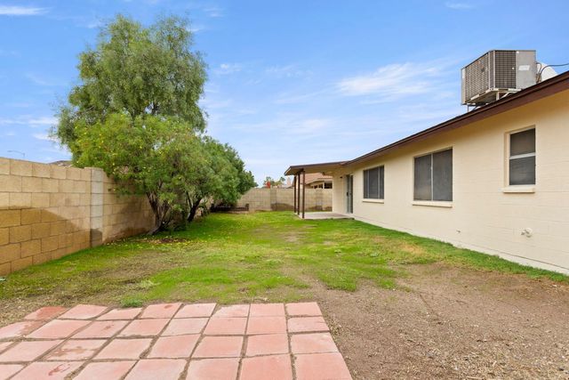 7309 W Canterbury Drive, Peoria, AZ 85345