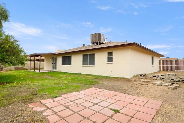 7309 W Canterbury Drive, Peoria, AZ 85345