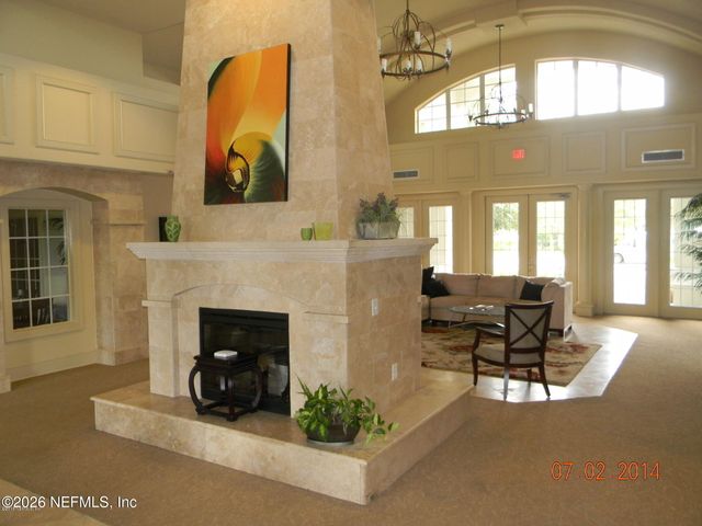 8290 GATE Parkway W 135, Jacksonville, FL 32216