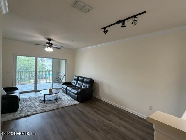 8290 GATE Parkway W 135, Jacksonville, FL 32216