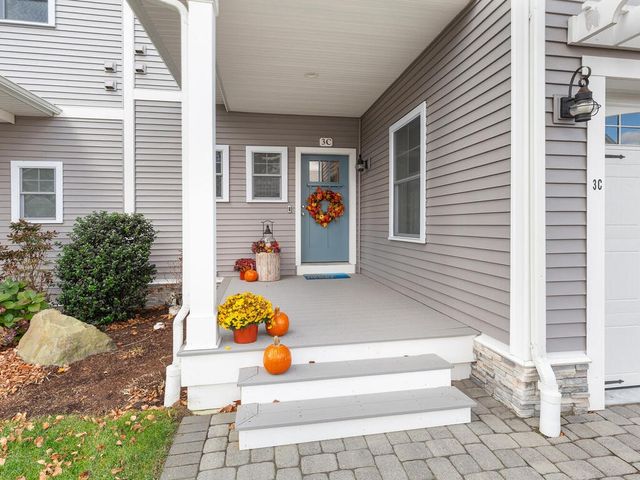 3 Desiree Court C, Smithfield, RI 02917