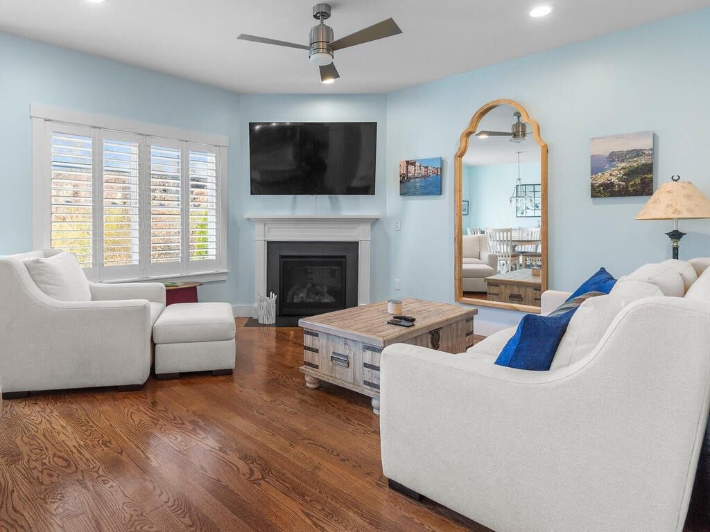 3 Desiree Court C, Smithfield, RI 02917