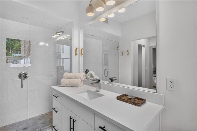 78 Peachtree Memorial Drive NW 1, Atlanta, GA 30309