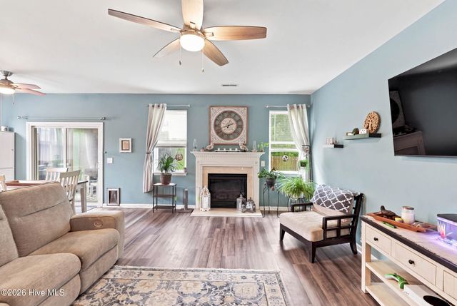 307 Coralstone Court, Leland, NC 28451
