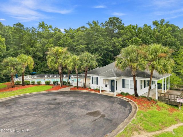 307 Coralstone Court, Leland, NC 28451