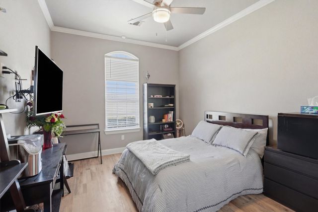 1201 E Iberian Court, Granbury, TX 76048