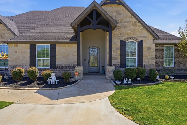 1201 E Iberian Court, Granbury, TX 76048