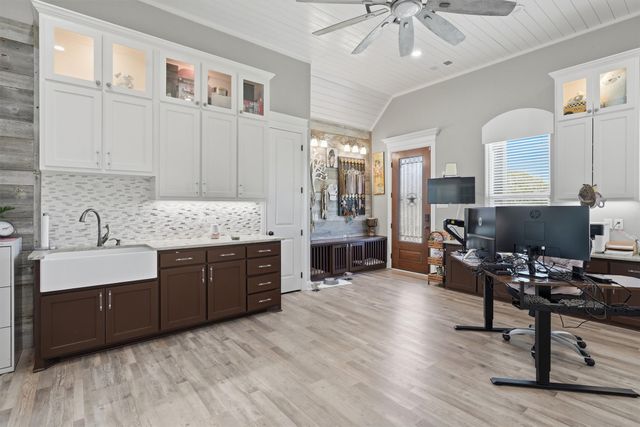 1201 E Iberian Court, Granbury, TX 76048