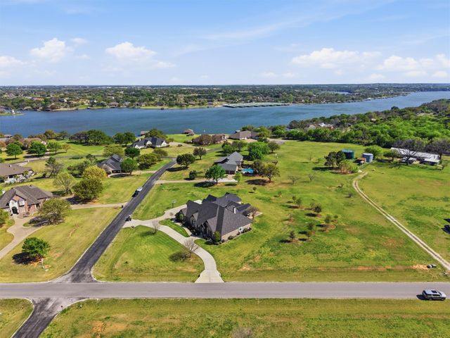 1201 E Iberian Court, Granbury, TX 76048