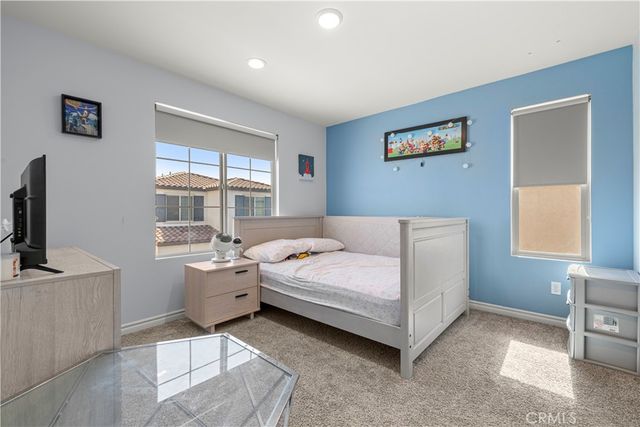 1923 Ray Abril Jr Lane, Colton, CA 92324